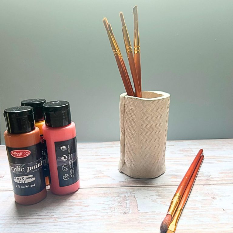 How to Make a DIY Pen Holder From Air Dry Clay - Craft Your Happy Place