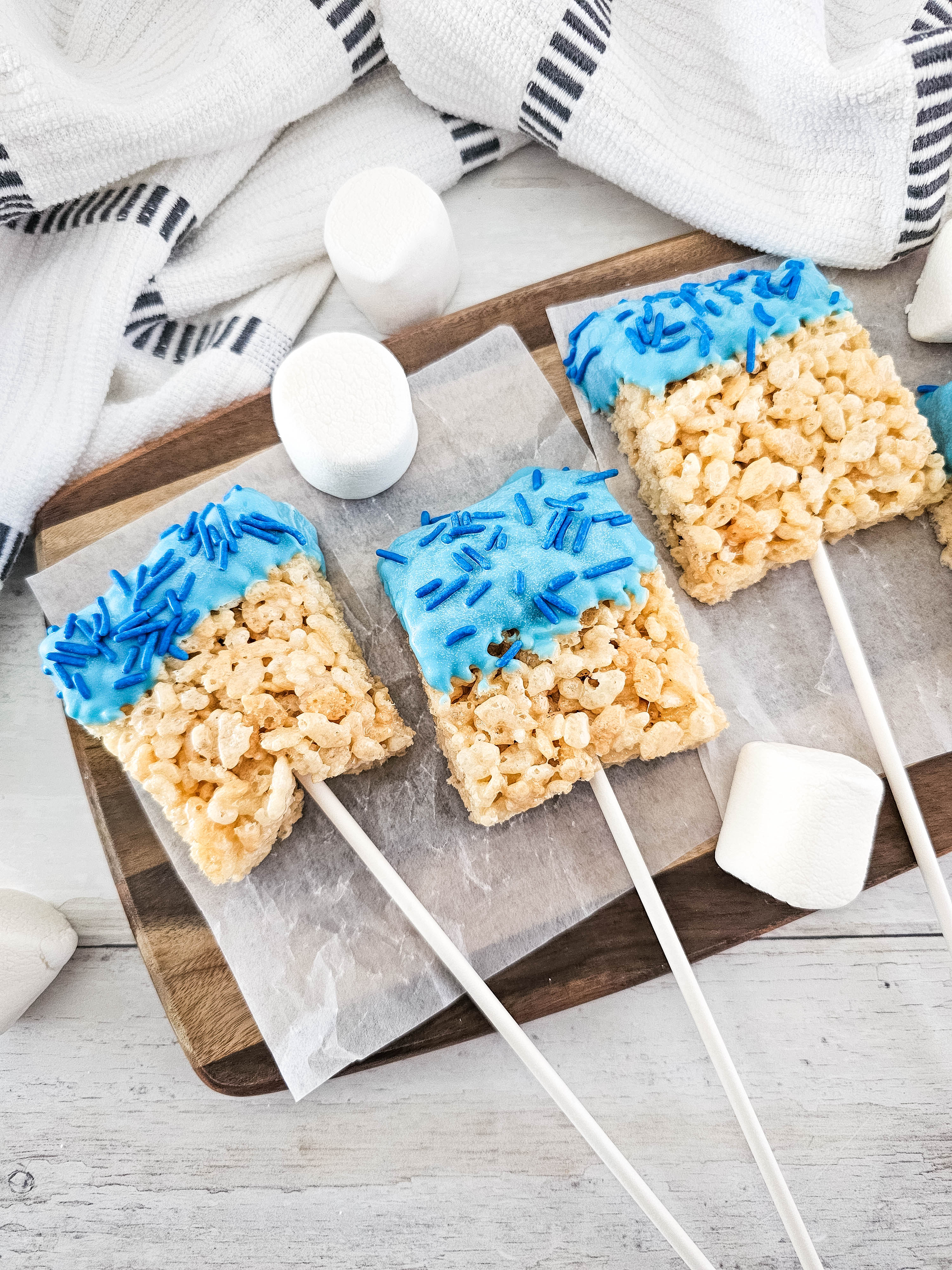 Blue Candy Coated Rice Krispies Pops - Craft Your Happy Place