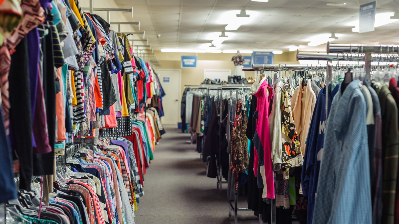 10 Unwritten Rules to Follow If You Want to Shop at Thrift Stores Like a Pro