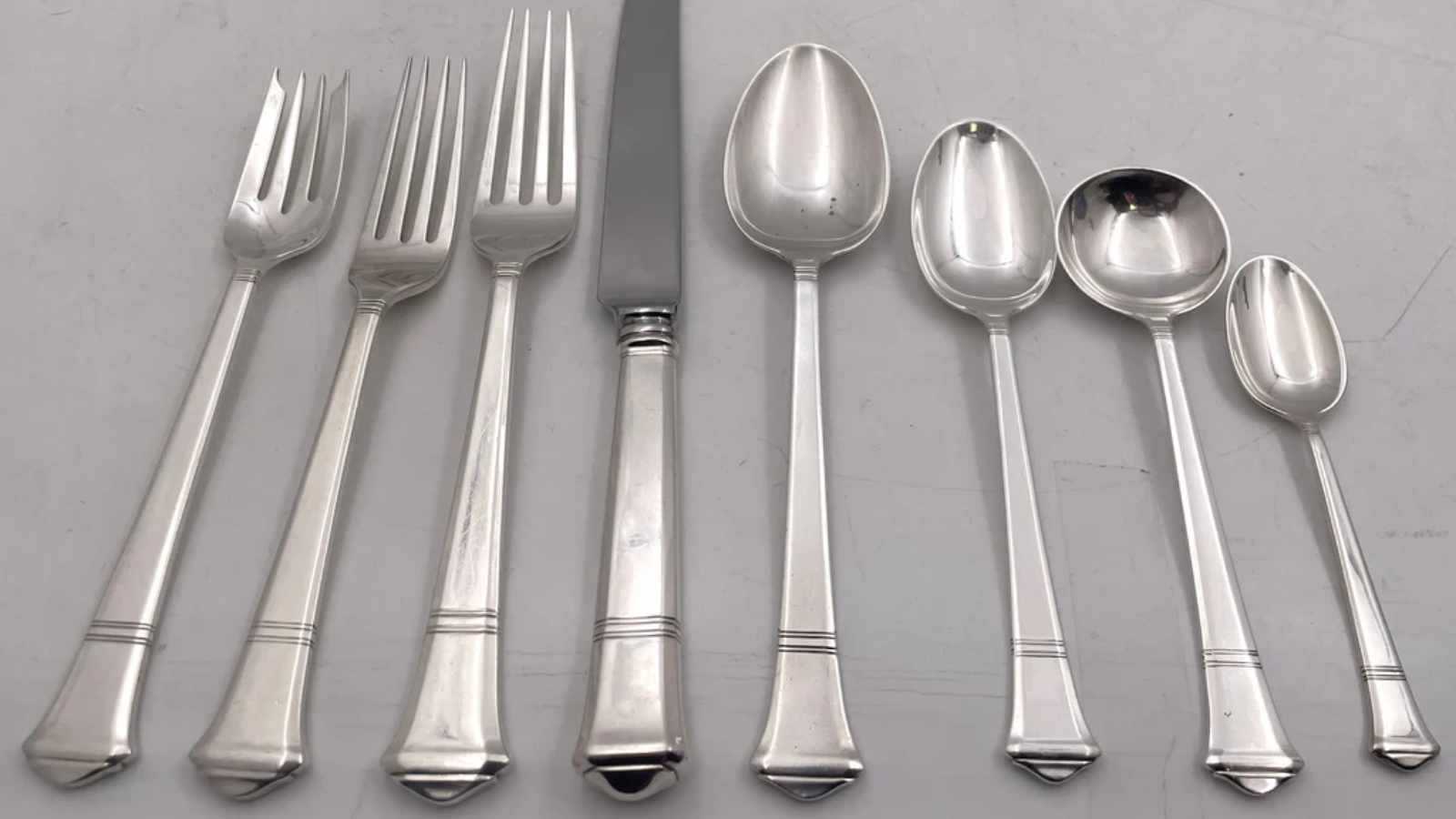 15 Vintage Kitchen Items That Could Be Worth Big Bucks