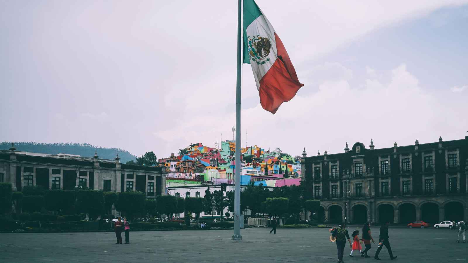 18 Destinations Every Solo Female Traveler Should Avoid for Safety