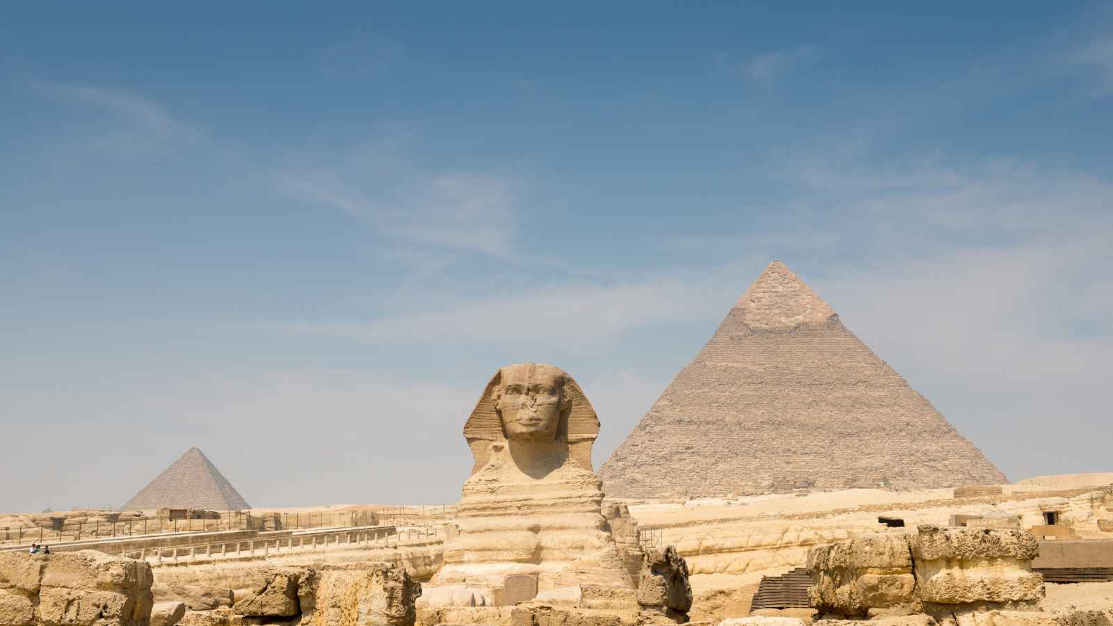 18 Destinations Every Solo Female Traveler Should Avoid for Safety
