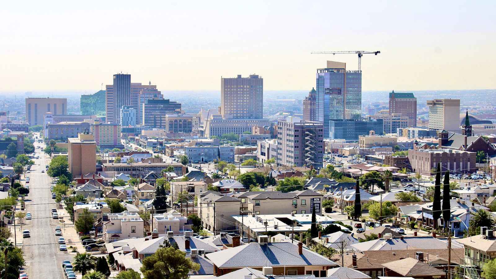 20 American Cities That Leave Visitors Regretting Their Trip  