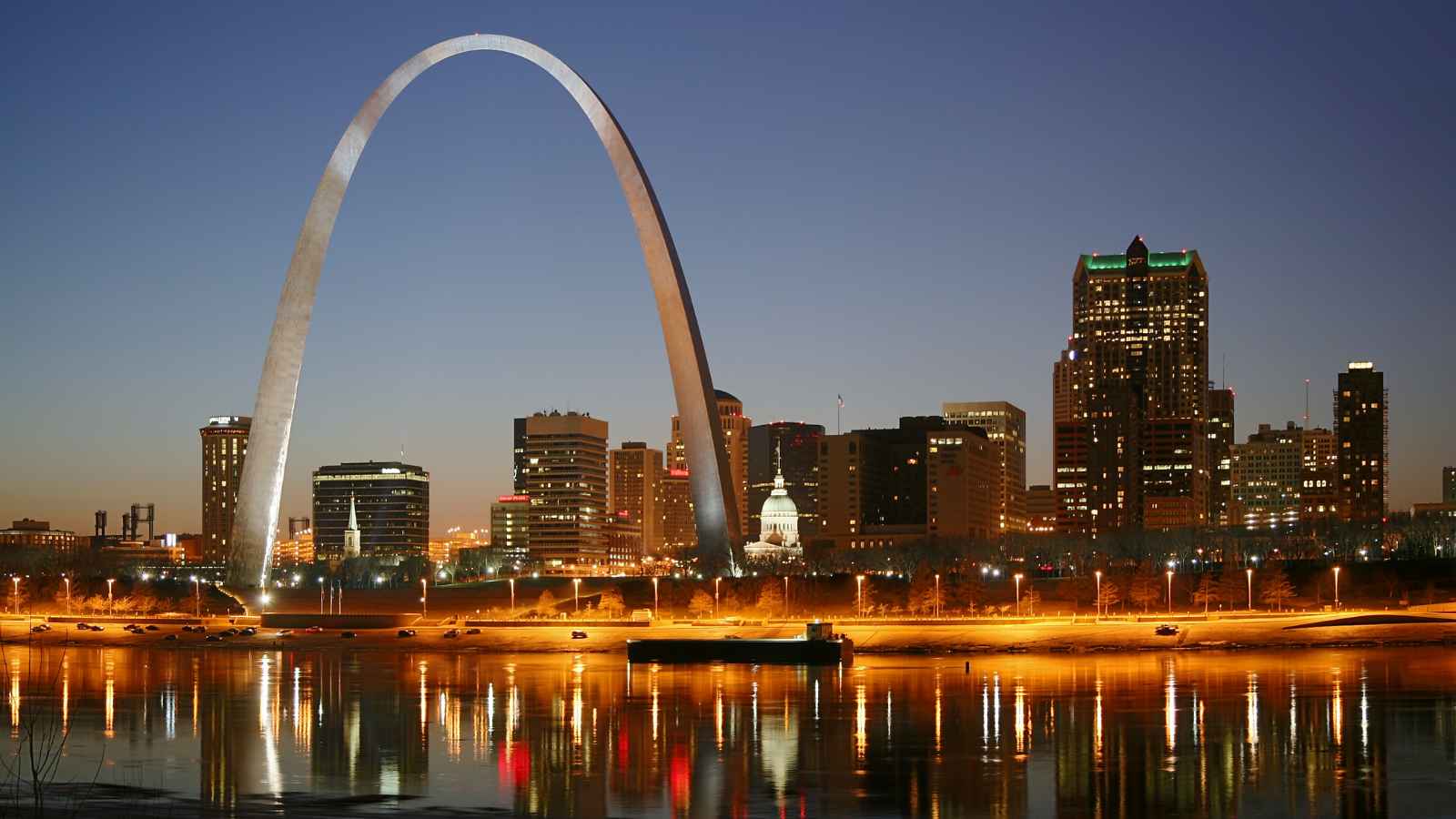 17 of the World’s Most Dangerous Cities You Need to Know About (Including 6 in the US)