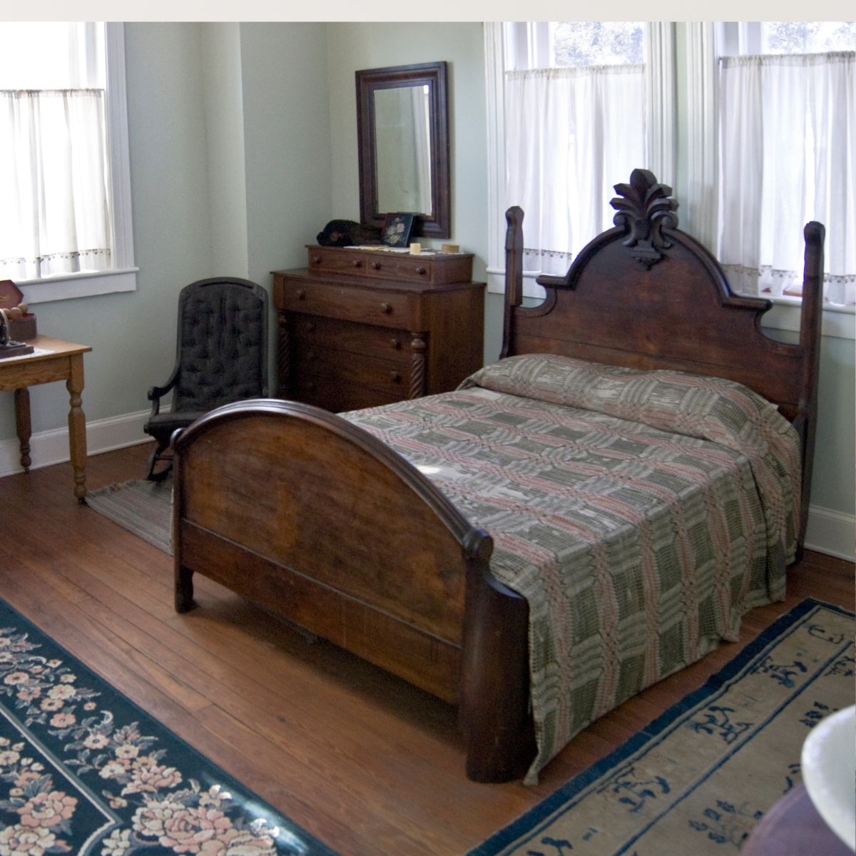 10 Household Chores Grandma Did Regularly That Most People Rarely Bother With Today