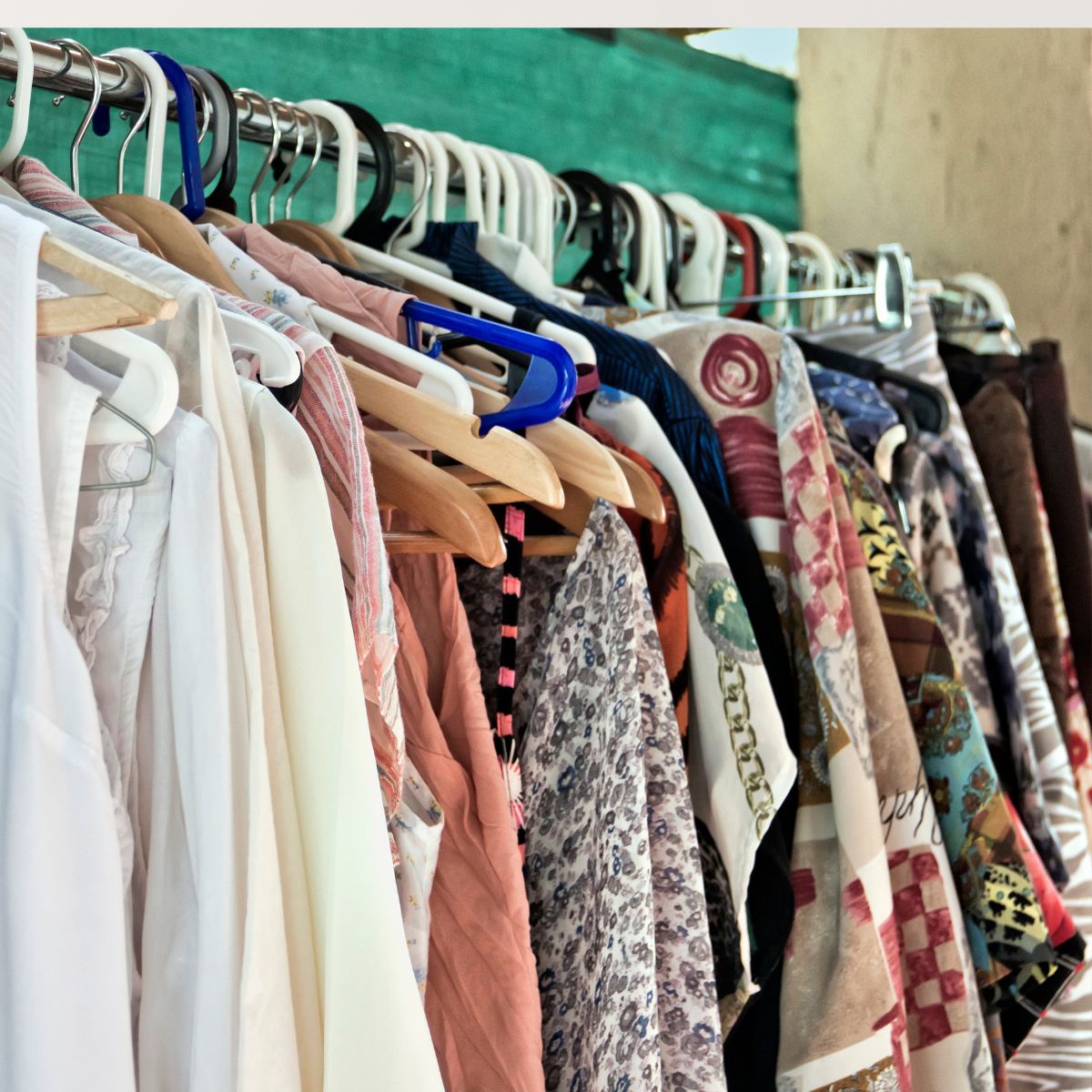 14 Things That Tend to Sell Out Fast at Almost Every Yard Sale