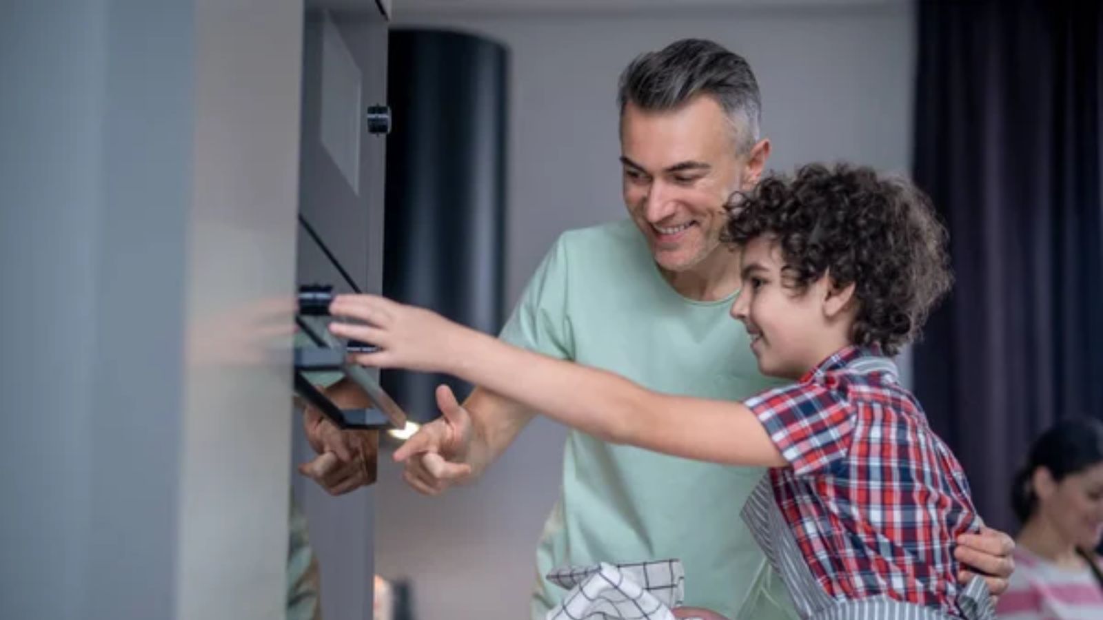 15 Money Lessons That Many Adults Learned the Hard Way