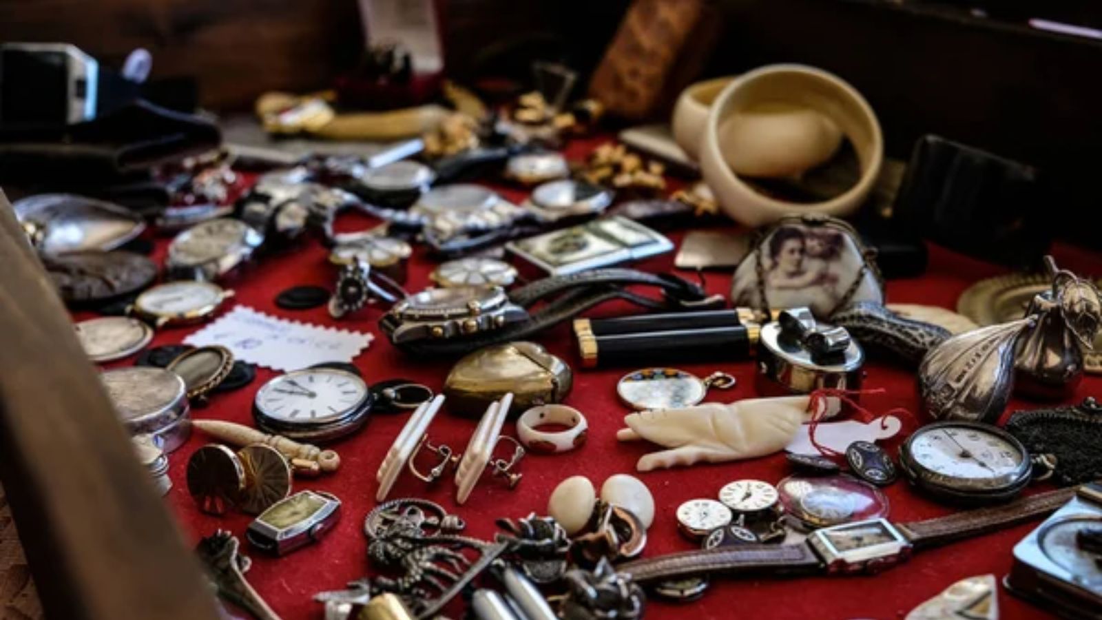 13 Everyday Items in Your Home That Could Be Worth Thousands