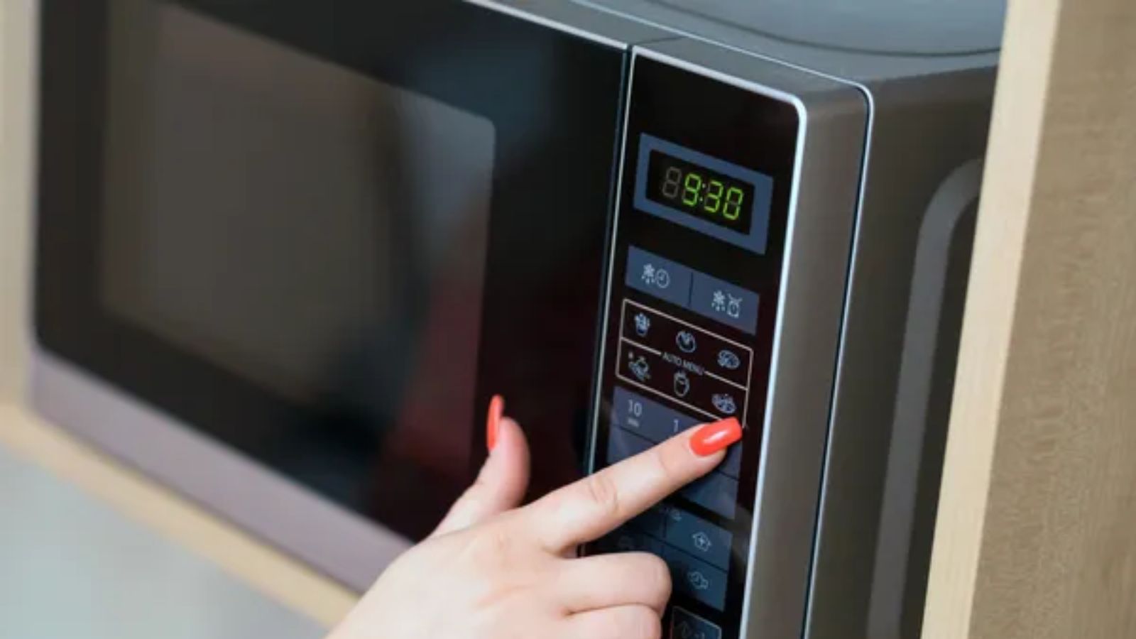 Microwave Oven
