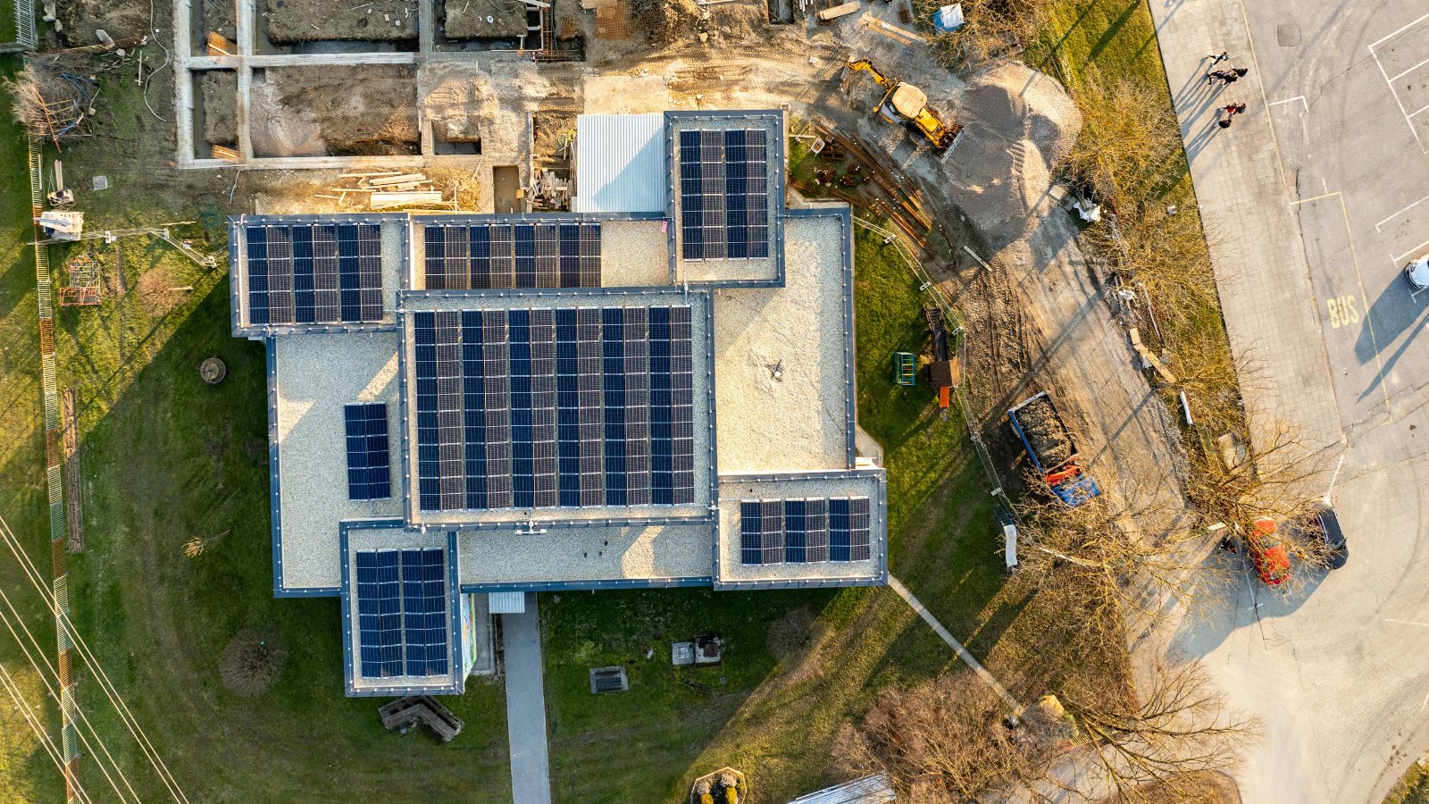 Solar-Powered Refrigerator
